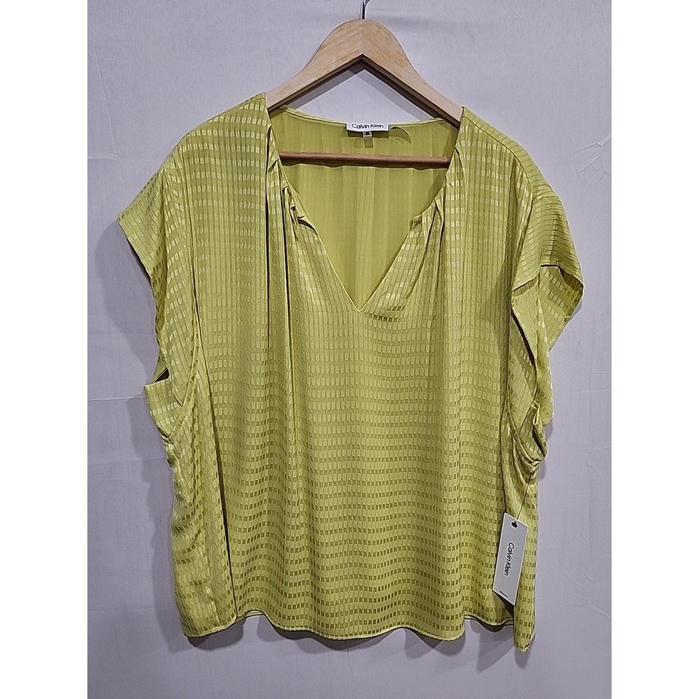 Calvin Klein NWT Blouse Womens 2X Lime Green, Jaguar V-neck Flutter Sleeve